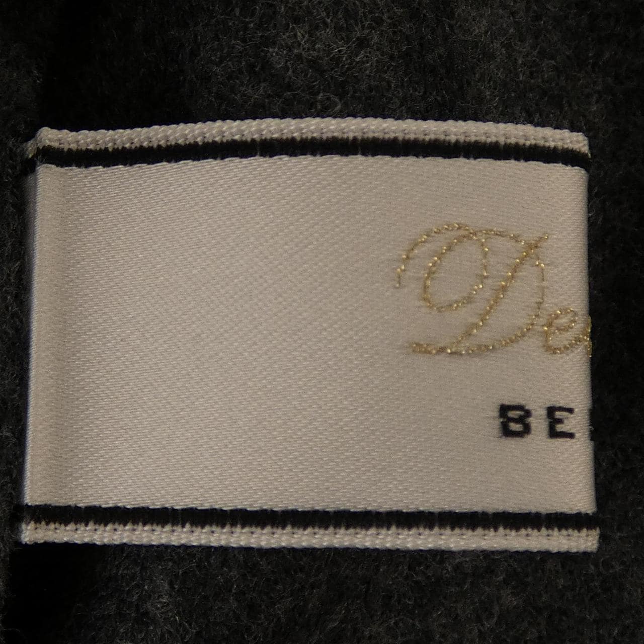 ベイジュ BEIGE. パンツ