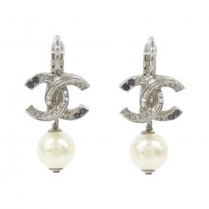 シャネル ピアス