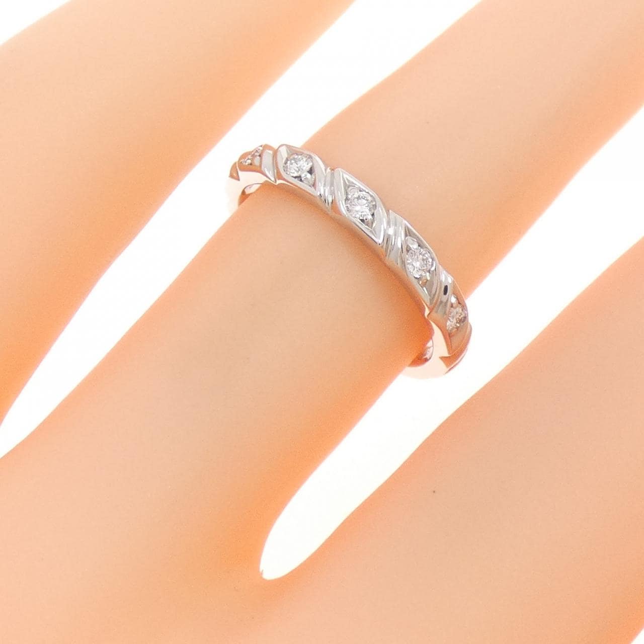 ショーメ トルサード リング