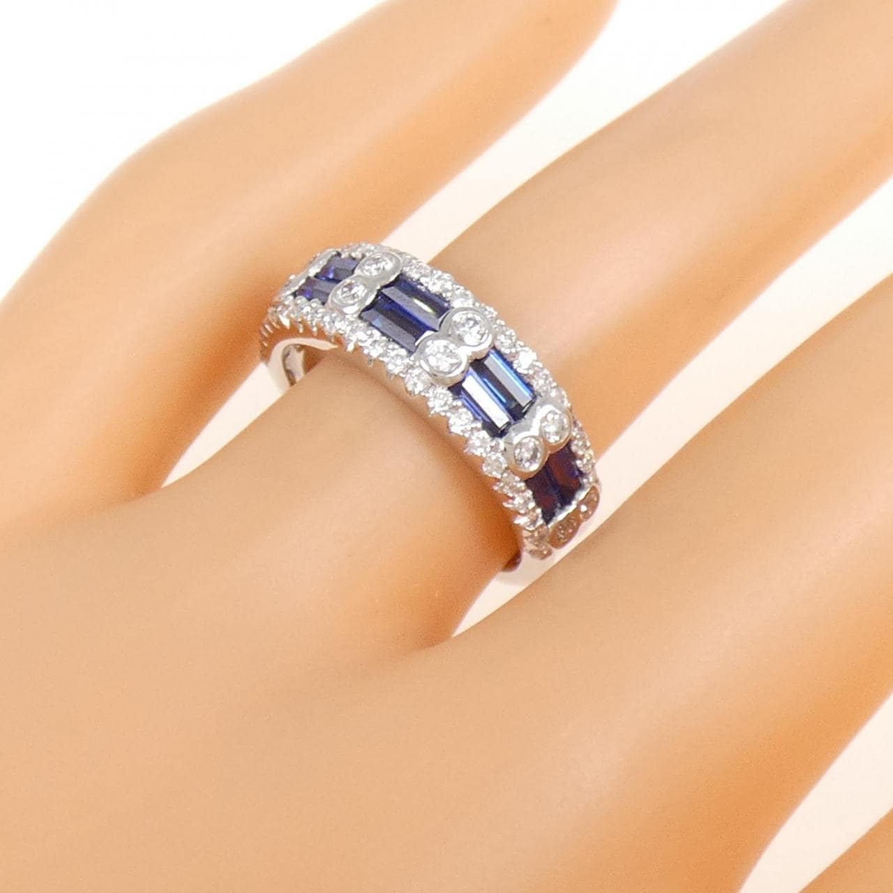 K18WG Sapphire Ring 1.19CT