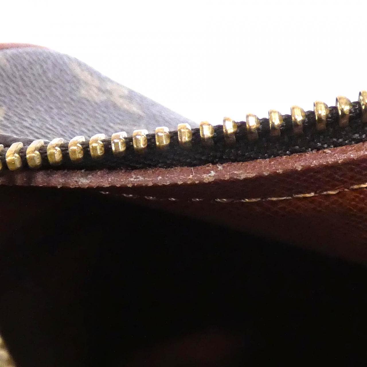 LOUIS VUITTON Monogram Papillon 30 厘米 M51365 包