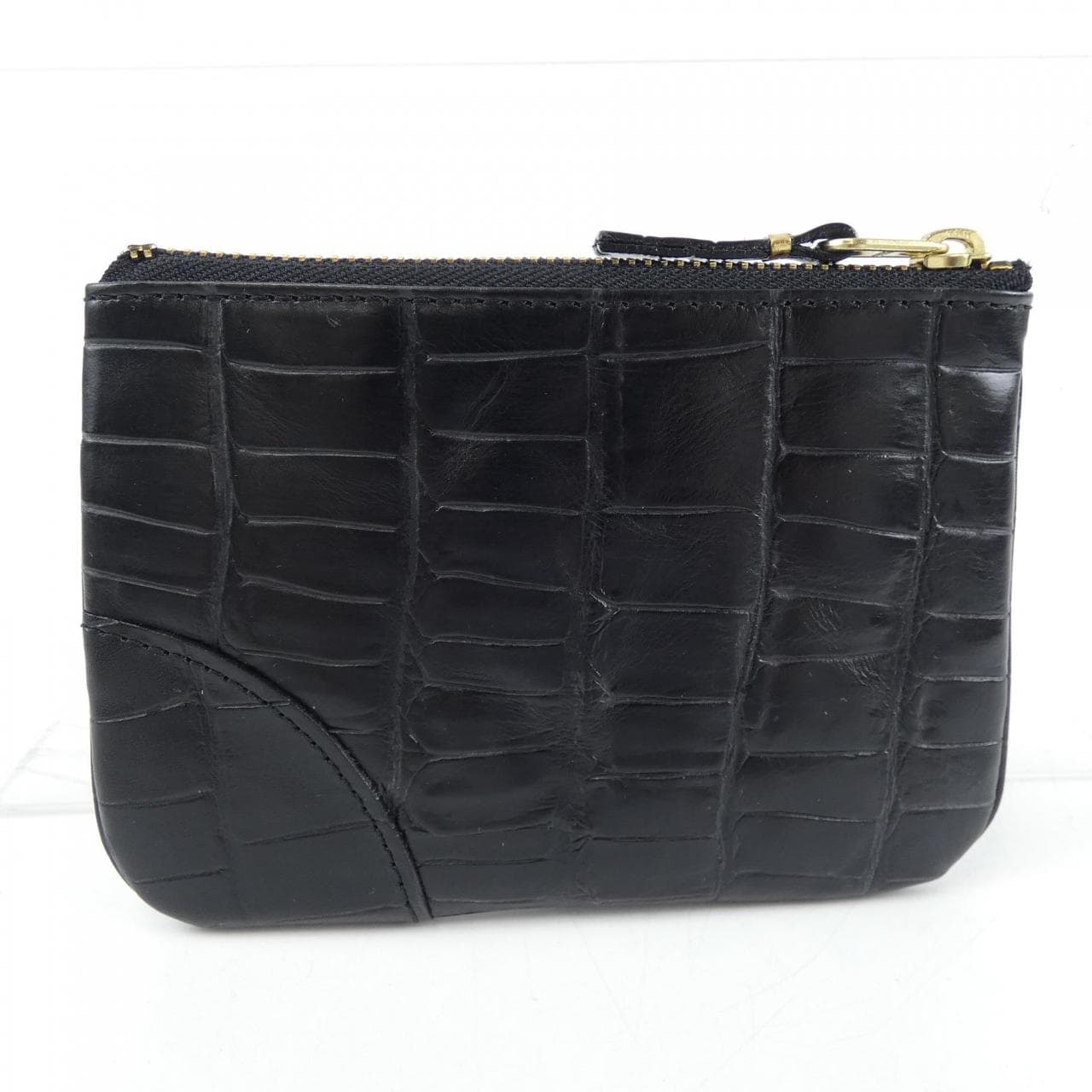 COMMME des GARCONS POUCH