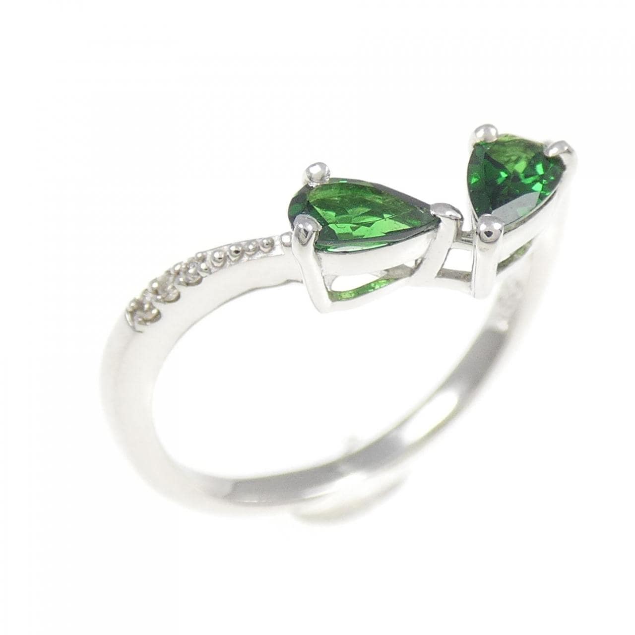 【新品】PT グリーンガーネット リング 0.41CT