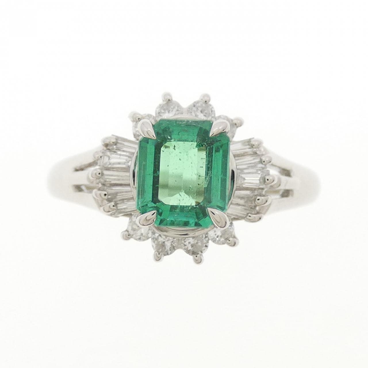 PT850 エメラルド リング 0.84CT