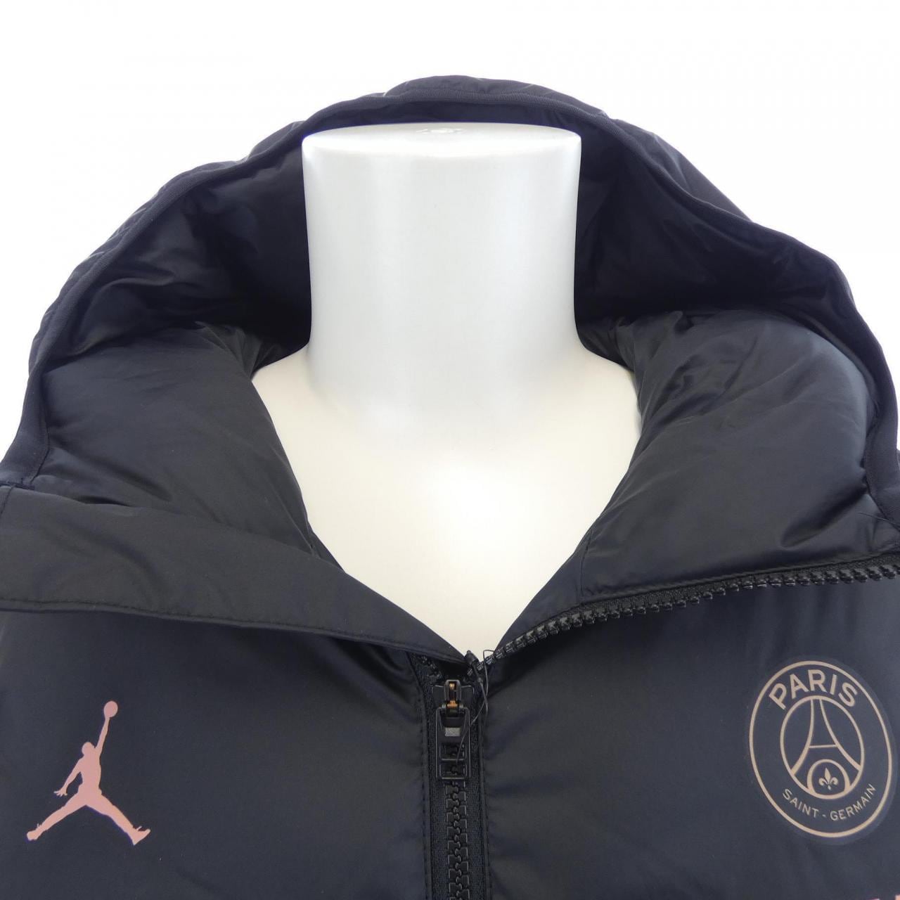 ナイキ NIKE FV3550-011 コート