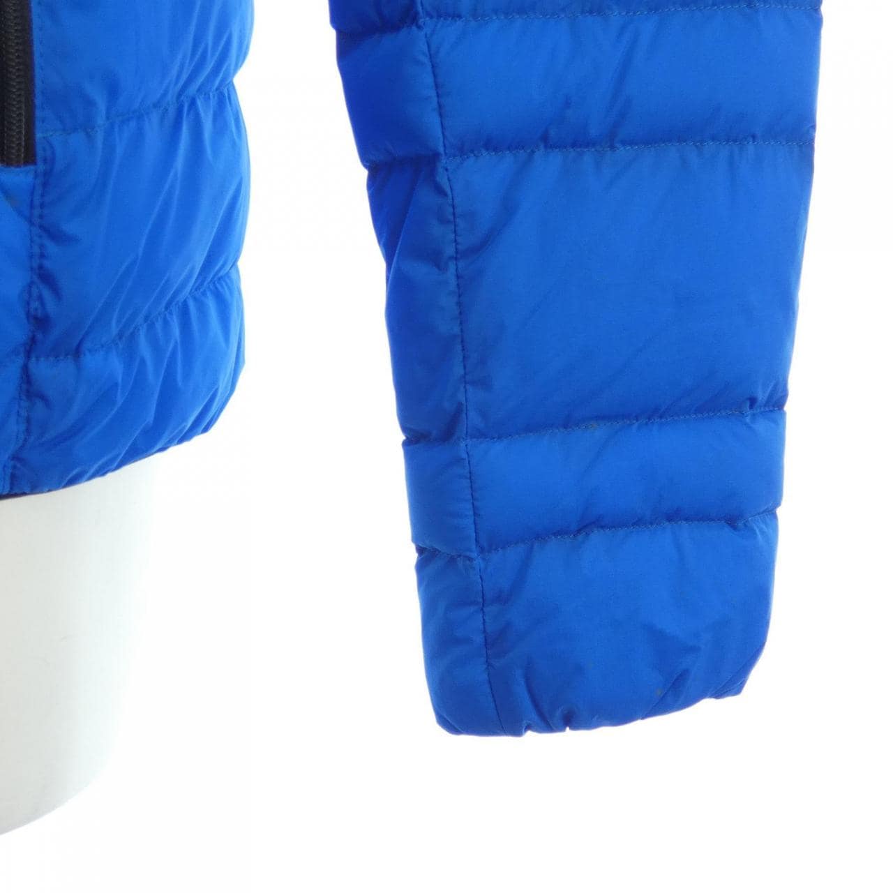 ザノースフェイス THE NORTH FACE NY81402 ダウンジャケット