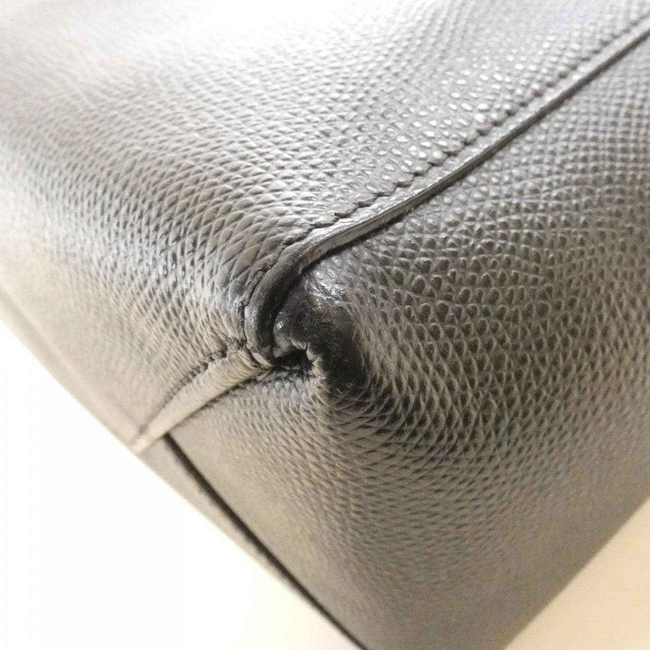 セリーヌ バーティカル カバ スモール 176183XBA バッグ