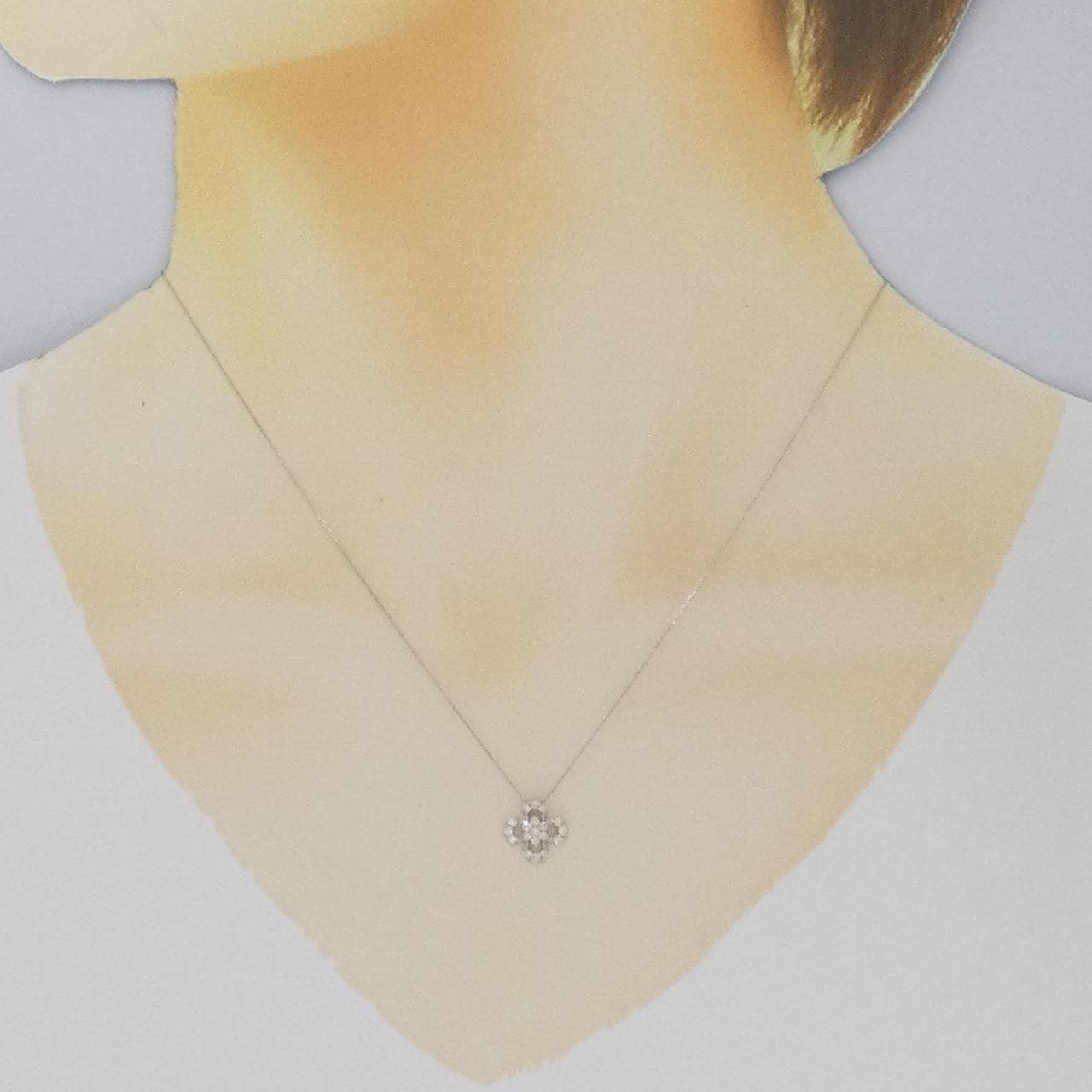 【新品】PT900/PT850 フラワー ダイヤモンド ネックレス 0.15CT