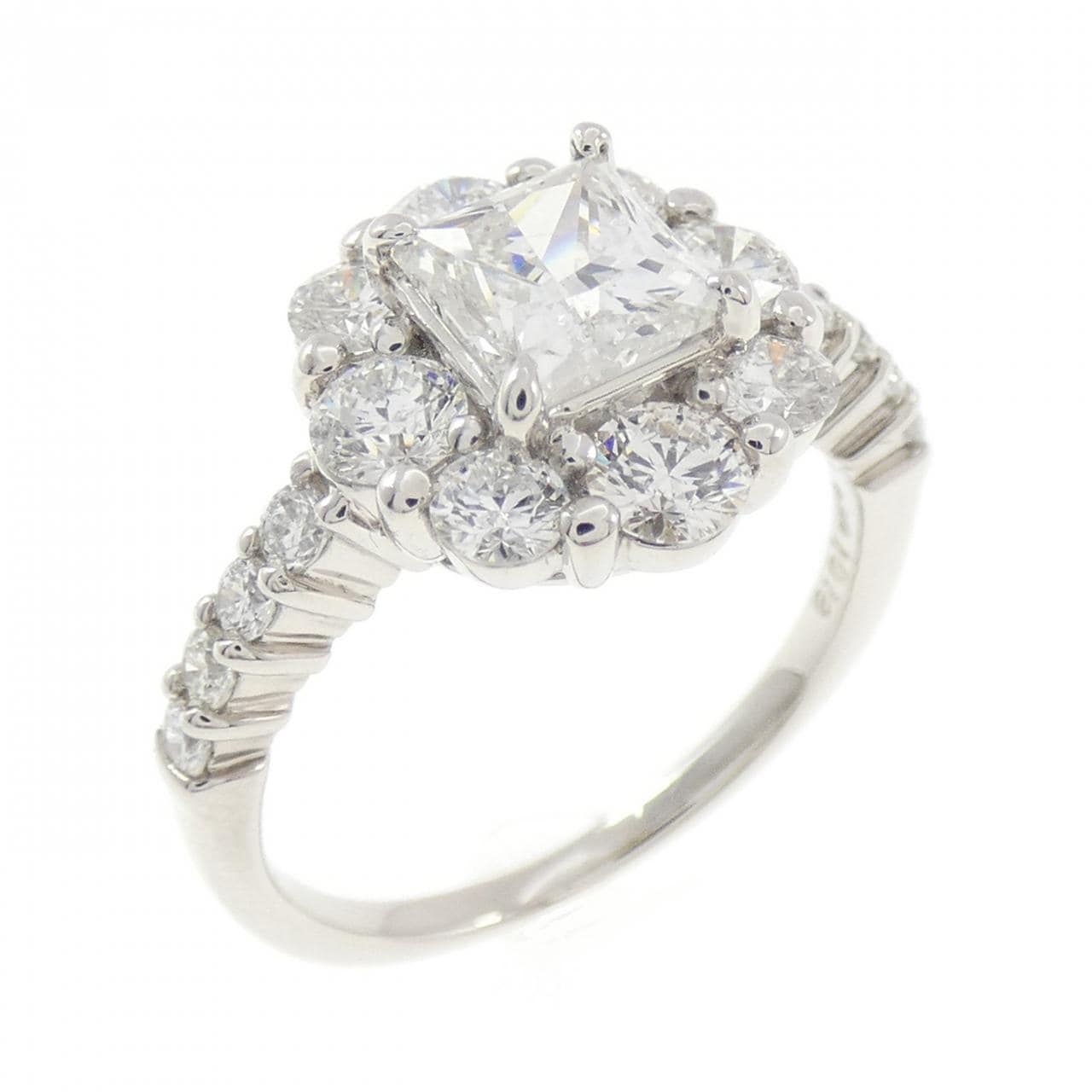 PT900 ダイヤモンド リング 1.018CT H SI2 ファンシーカット