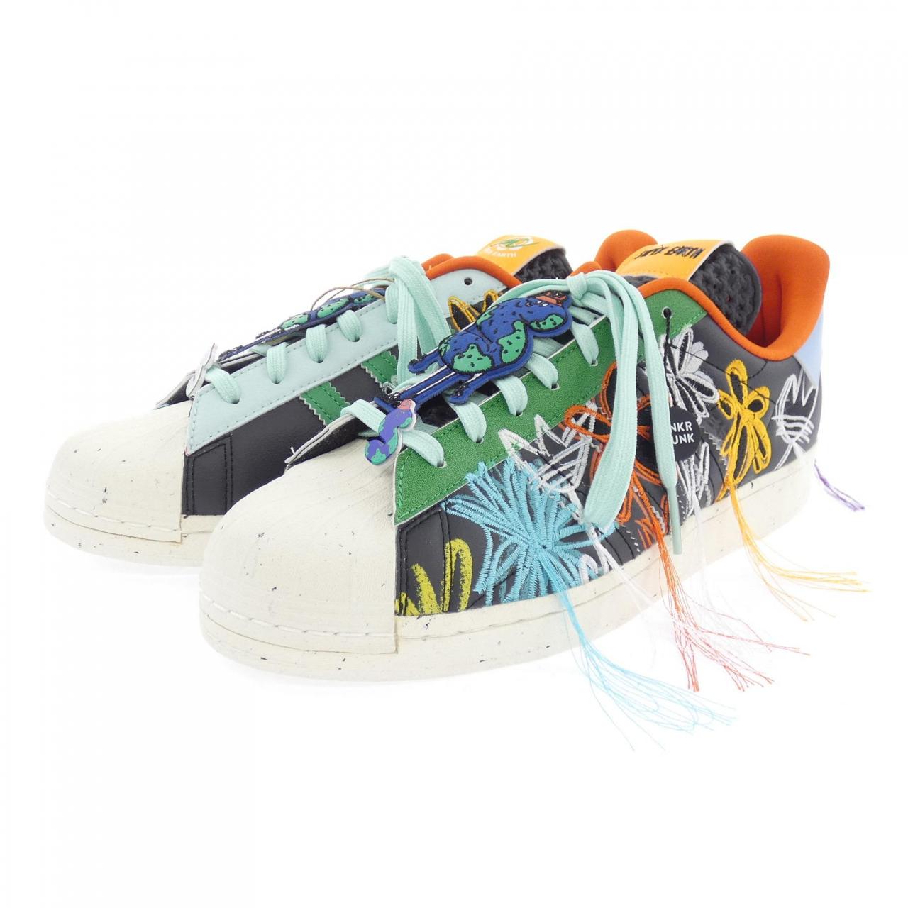 アディダス ADIDAS GX3823 スニーカー