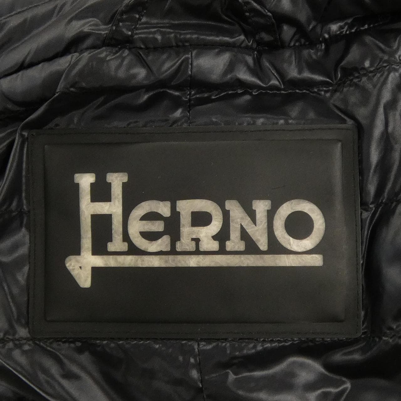 ヘルノ Herno PI0766D ダウンベスト