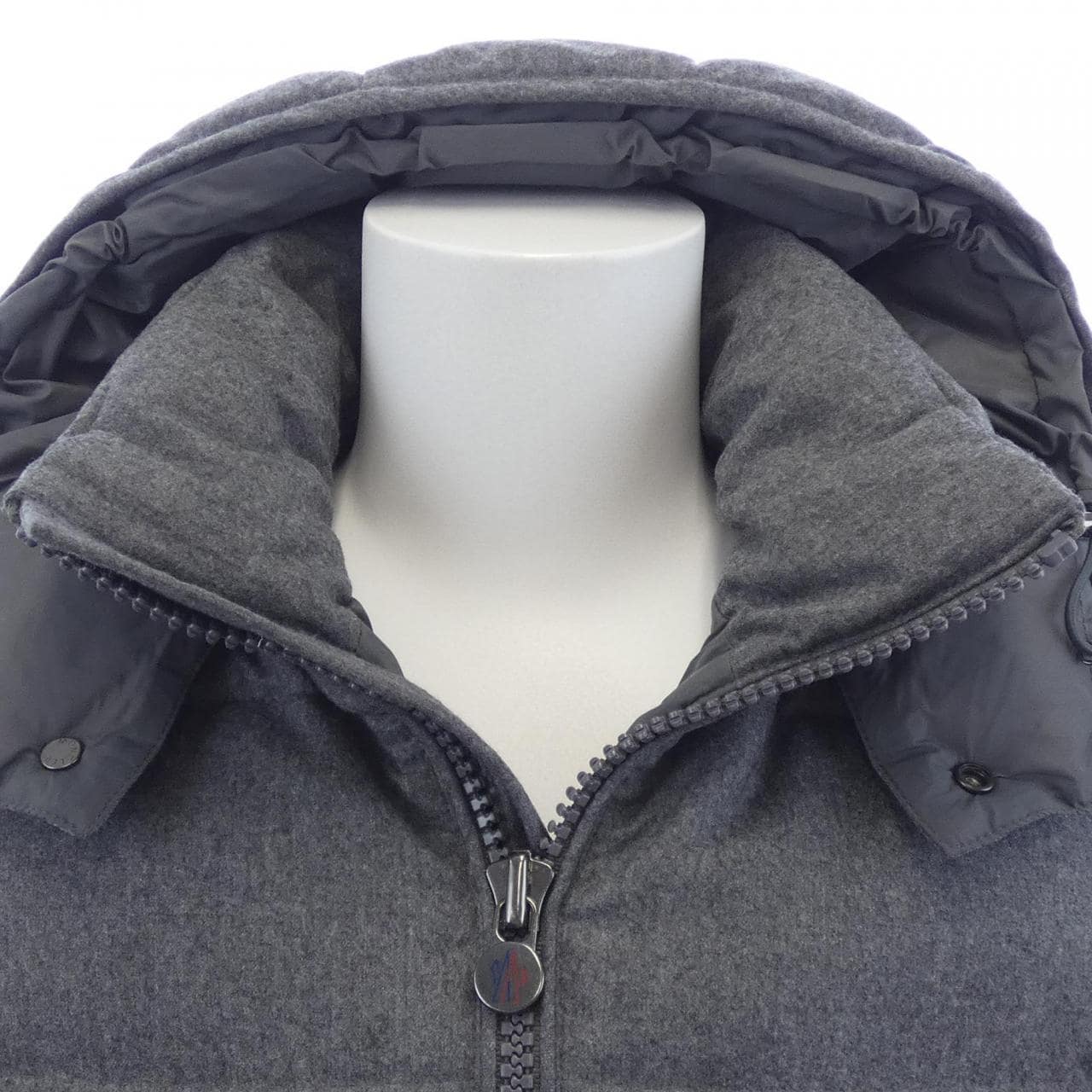 MONCLER MONCLER MONTGENEVRE 羽绒服