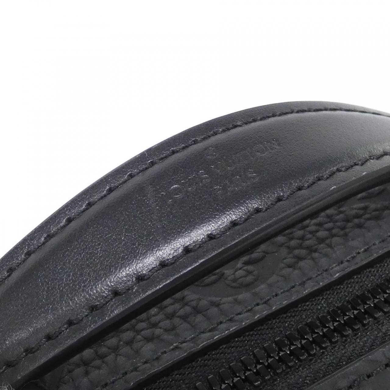 ルイヴィトン トリヨン モノグラム ハンドル ソフトトランク M59163 ショルダーバッグ
