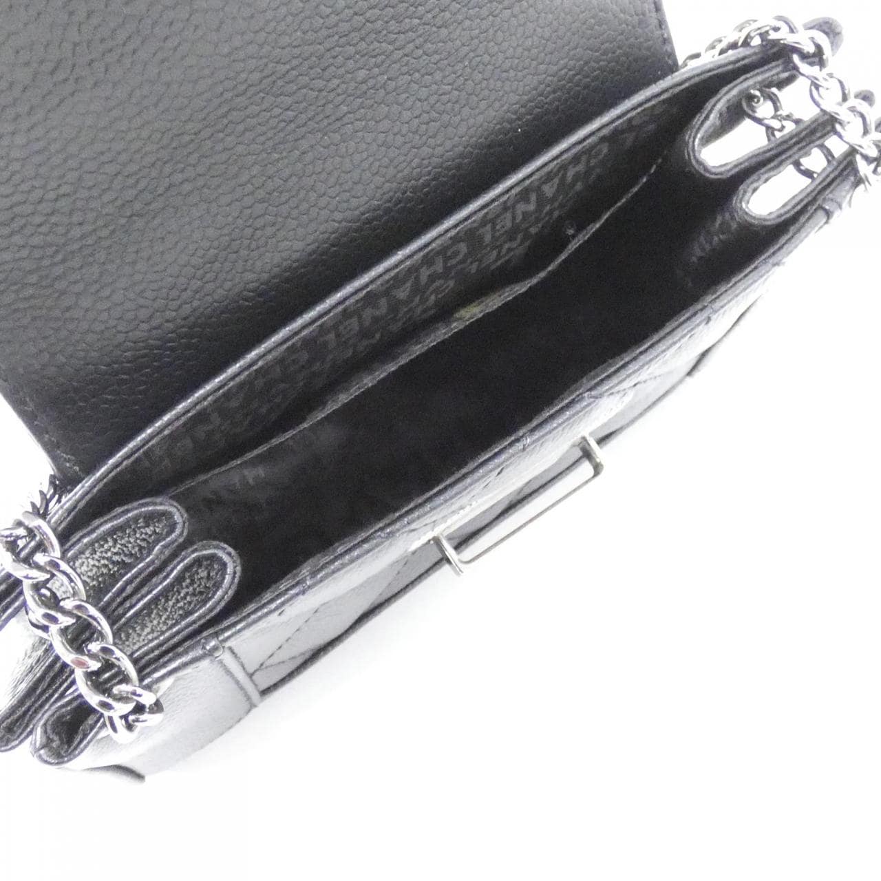 シャネル ショルダーバッグ