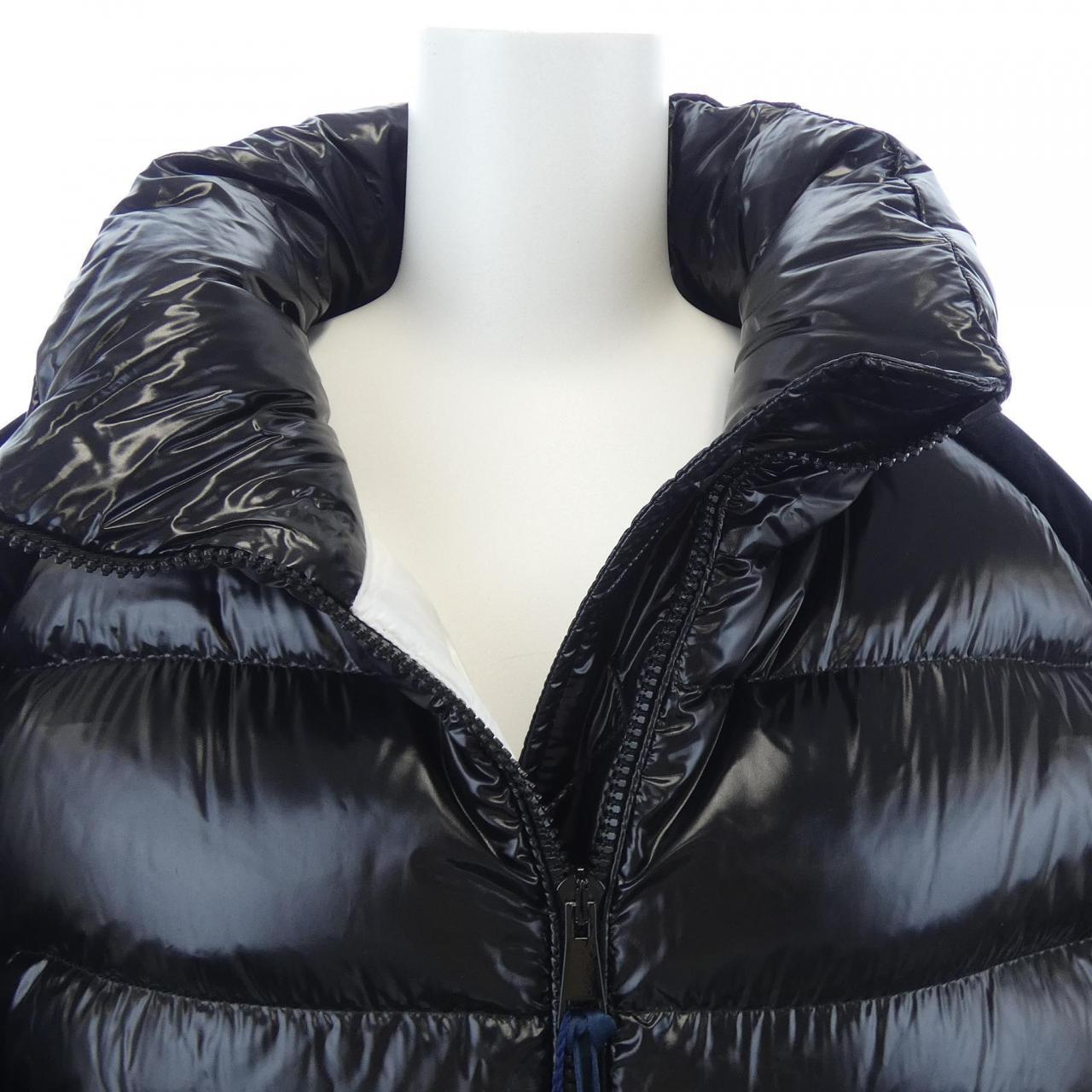 モンクレール MONCLER CELEPINE ダウンジャケット