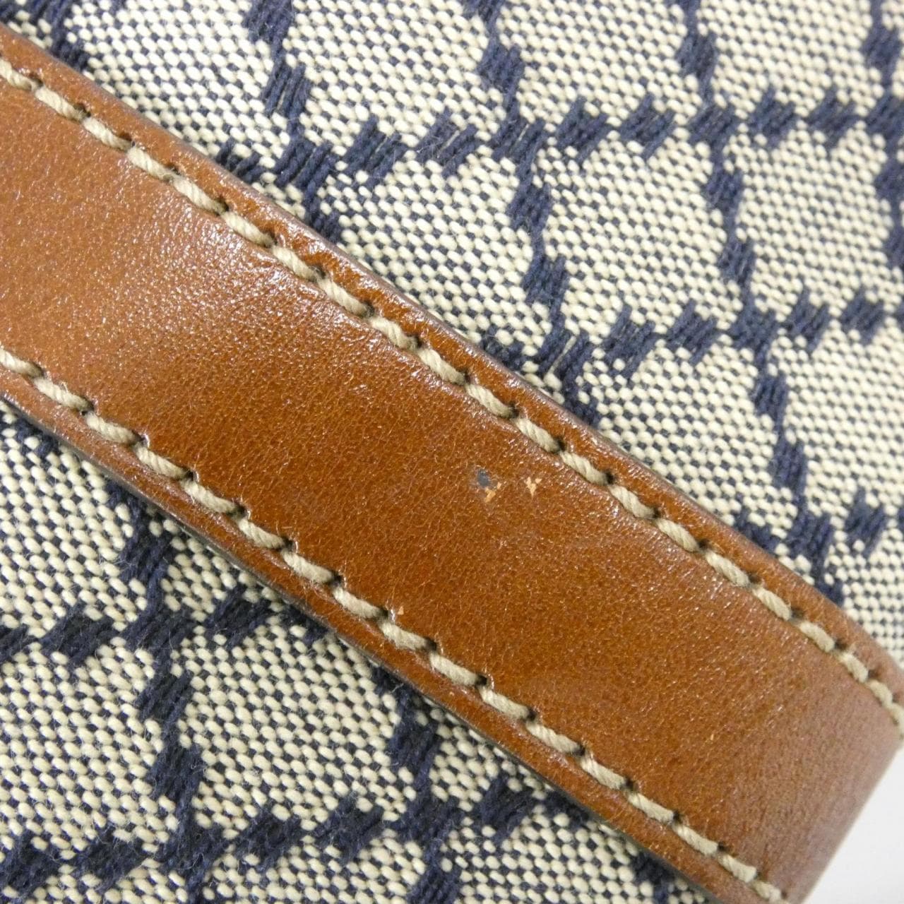 【ヴィンテージ】グッチ 201482 バッグ