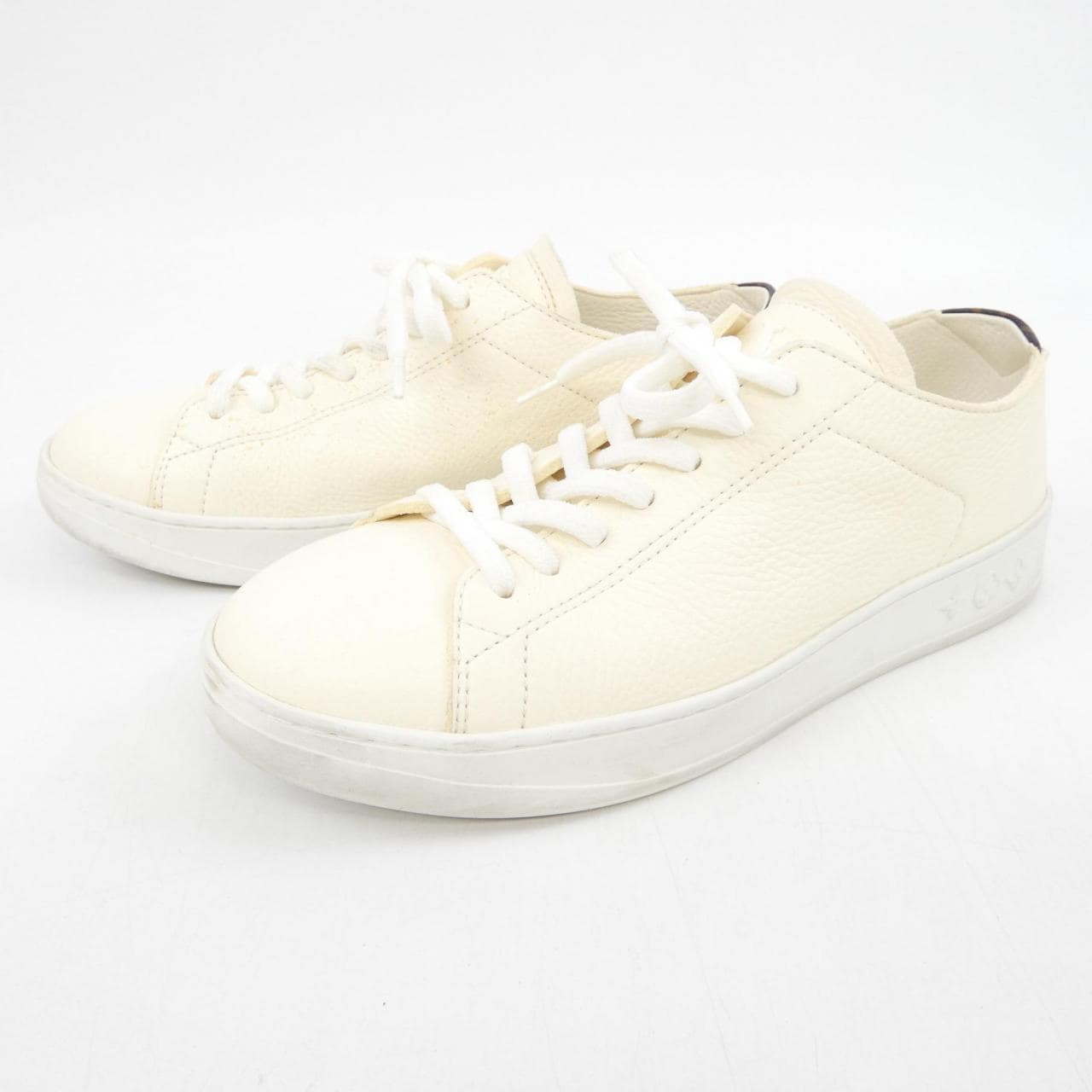 ルイヴィトン LOUIS VUITTON LVリゾートライン スニーカー