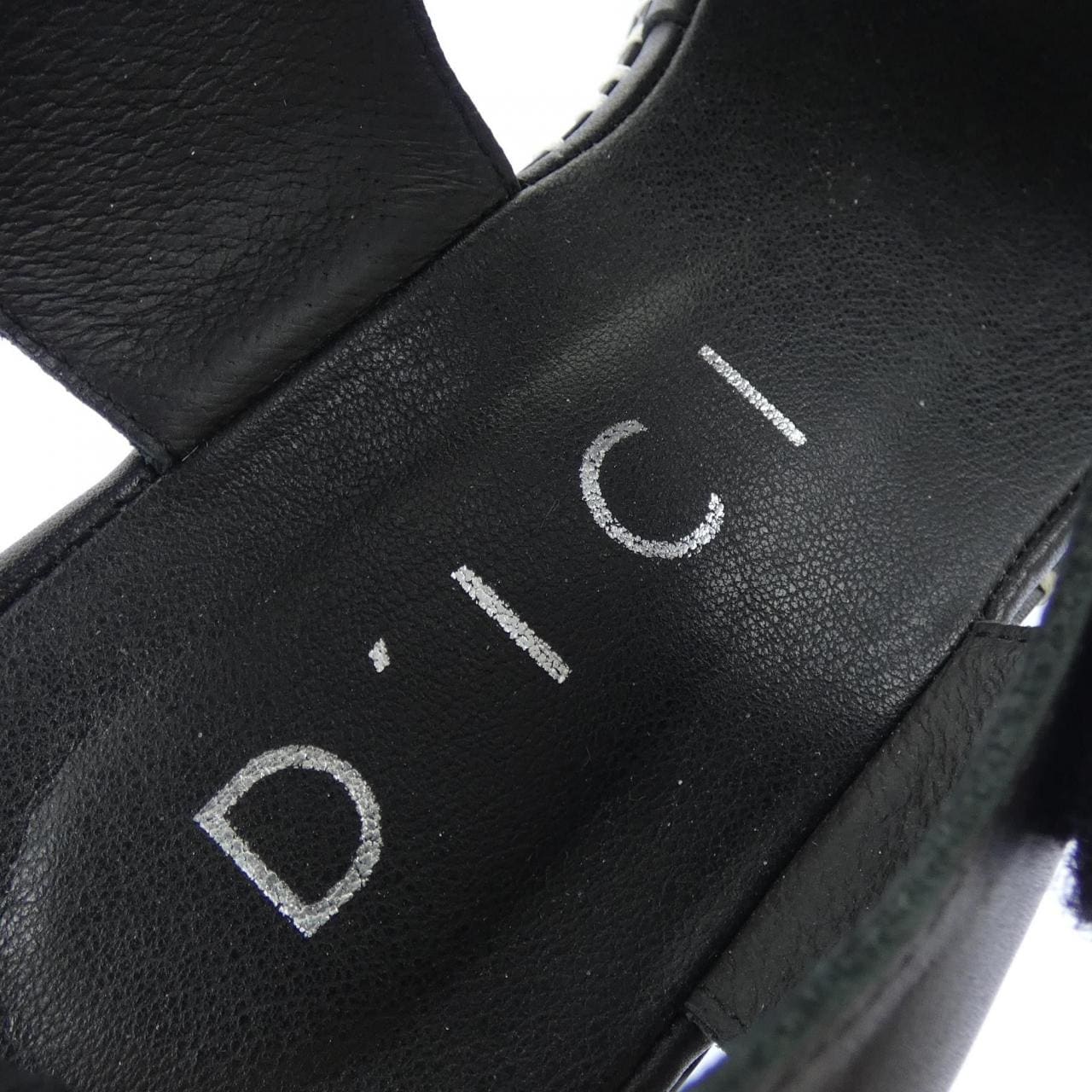 MODE ET JACOMO D'ICI サンダル