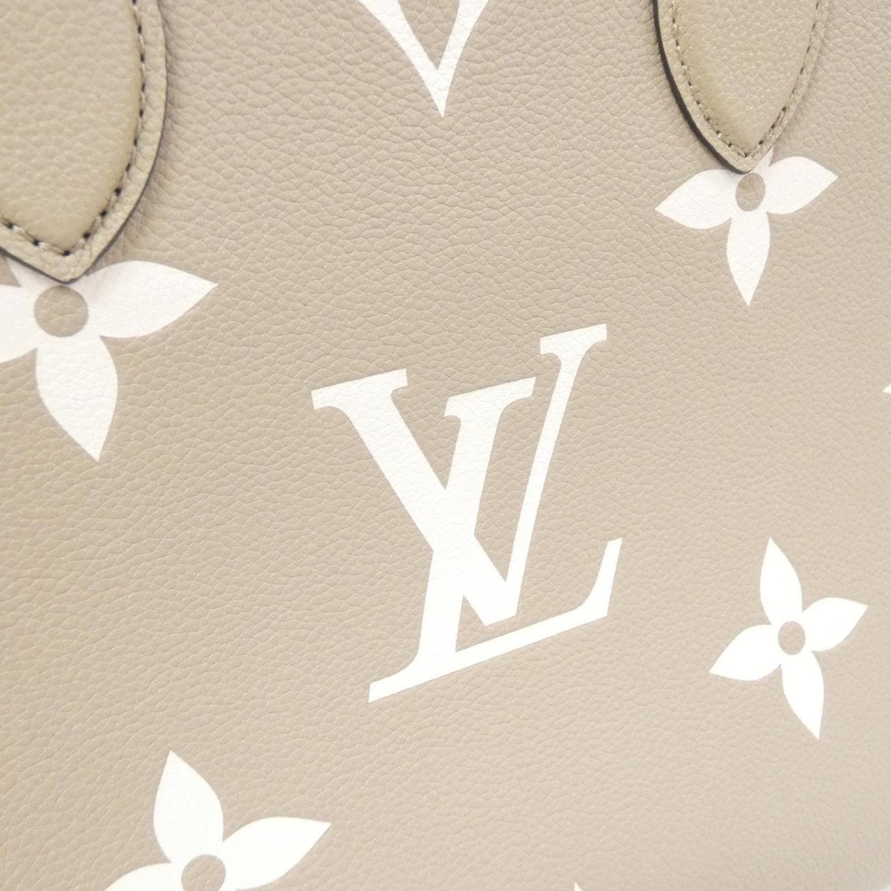 LOUIS VUITTON雙色Monogram Empreinte on the Go MM M45494 包