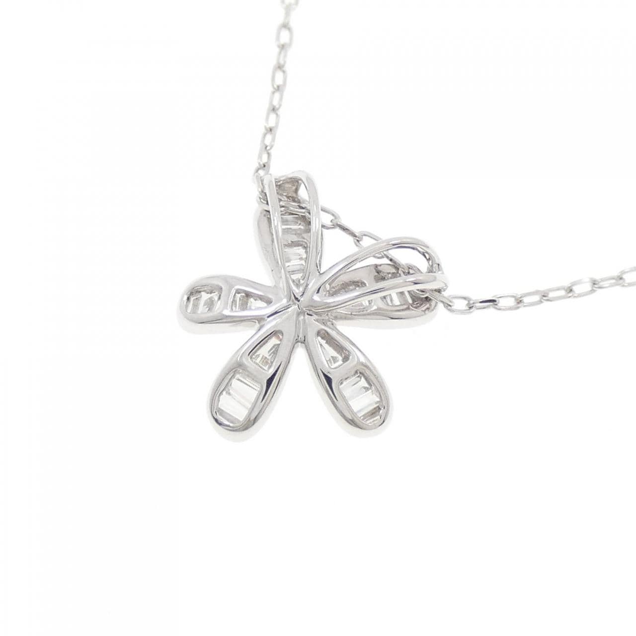 K18WG フラワー ダイヤモンド ネックレス 0.20CT