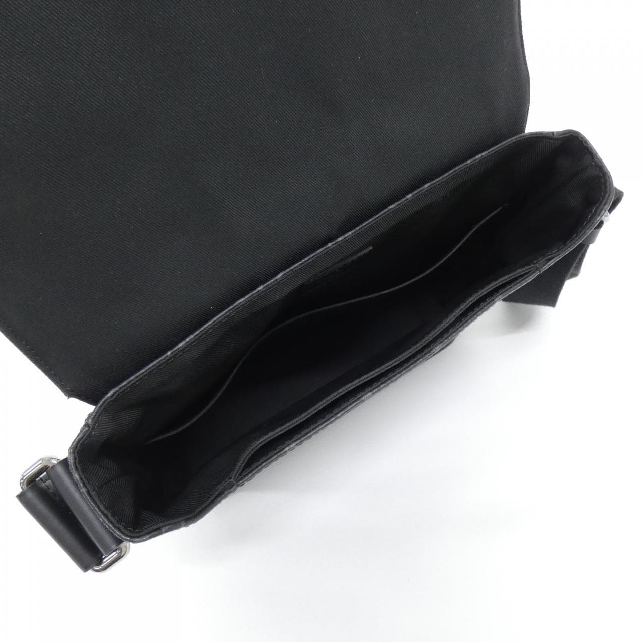 ルイヴィトン モノグラム エクリプス ディストリクト PM M44000 ショルダーバッグ