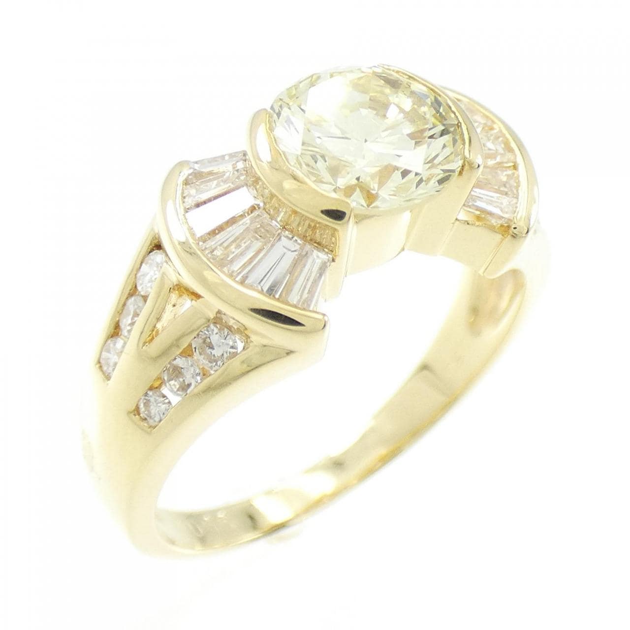 K18YG ダイヤモンド リング 1.066CT
