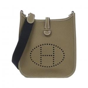 【未使用品】エルメス エヴリン アマゾン 16cm 069426CK ショルダーバッグ