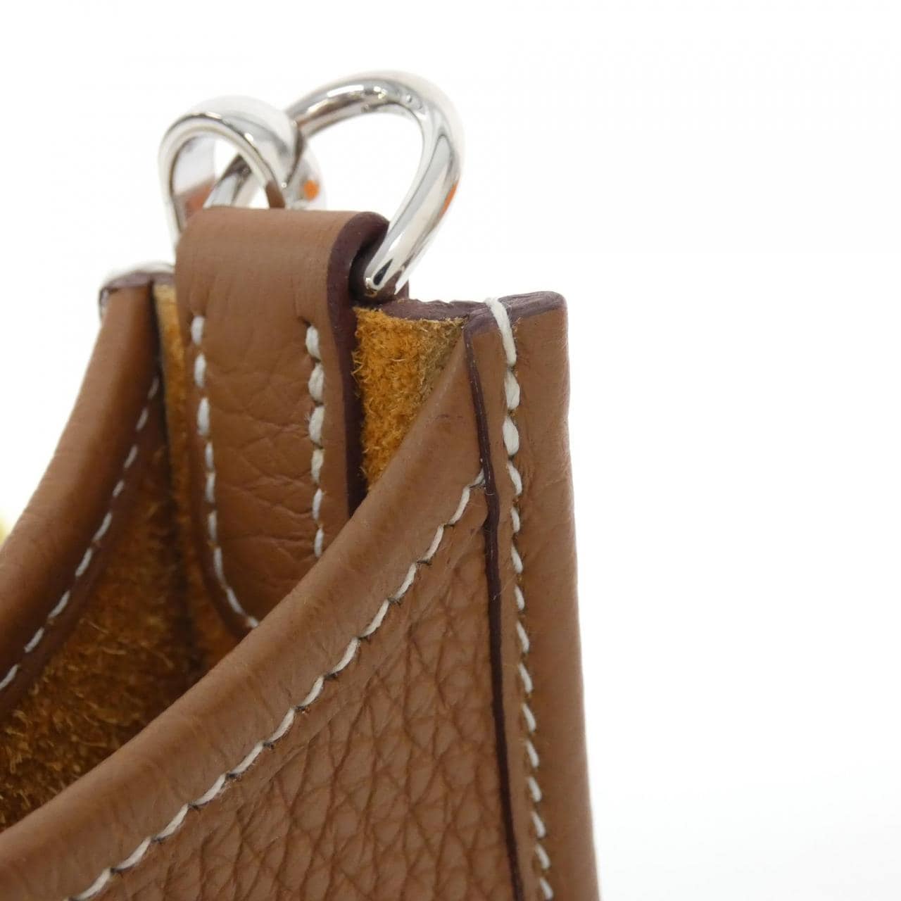 エルメス マキシキャドリーユ エヴリン アマゾン 16cm 083433CK ショルダーバッグ