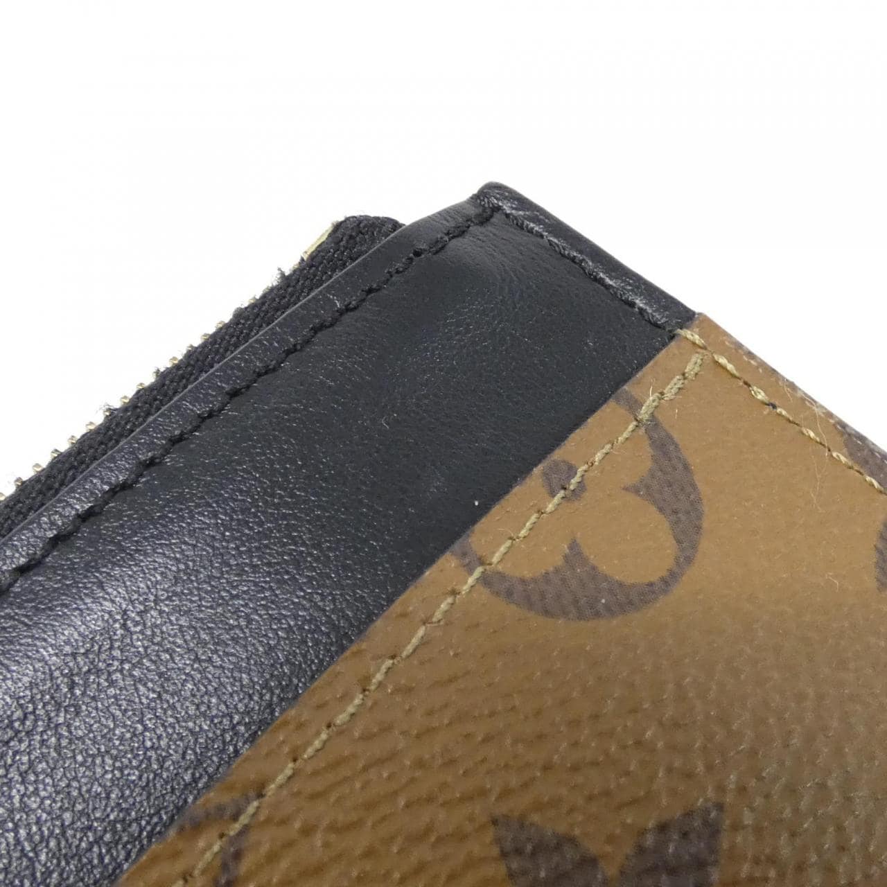 ルイヴィトン モノグラム リバース スリム パース M80390 財布