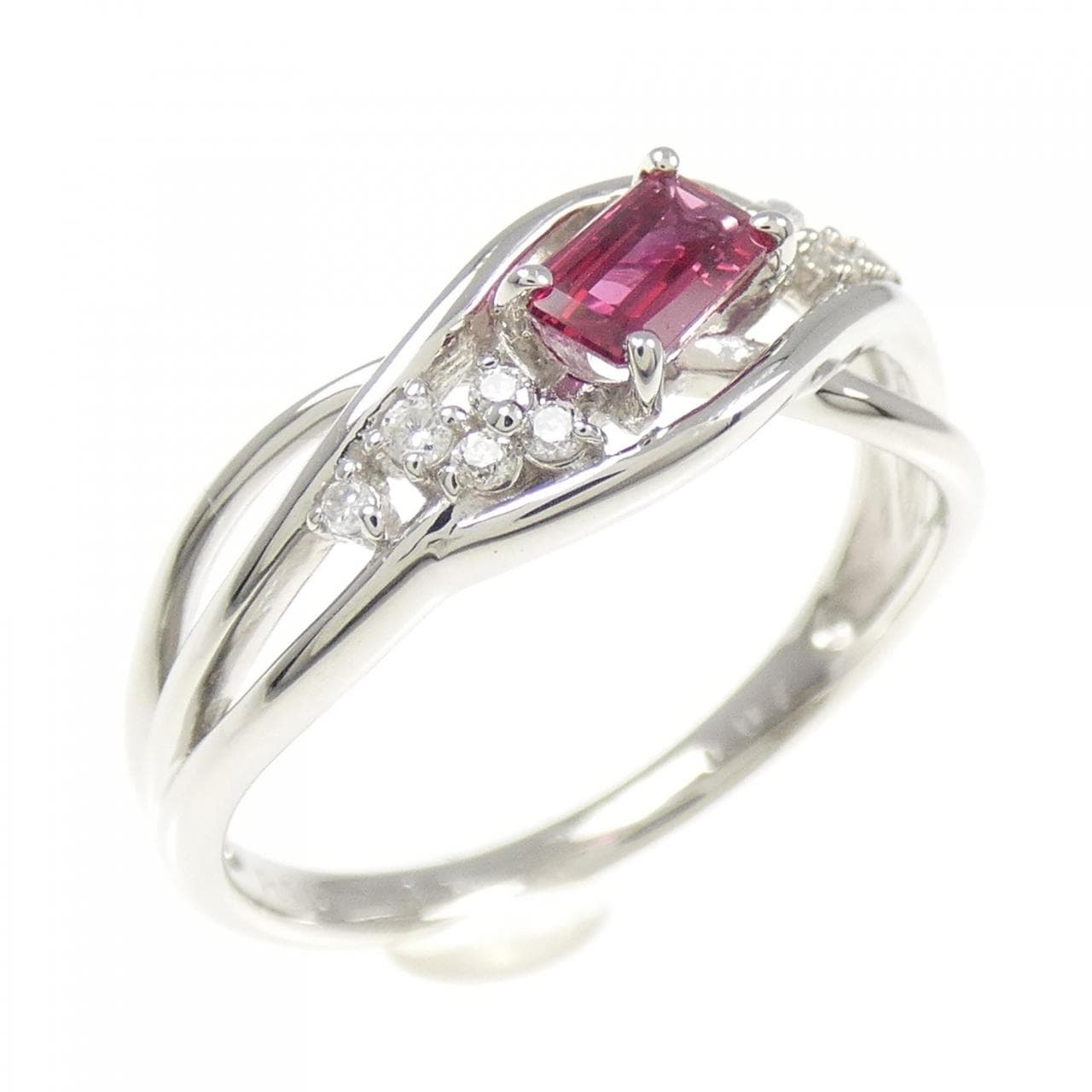 PT Ruby Ring 0.30CT