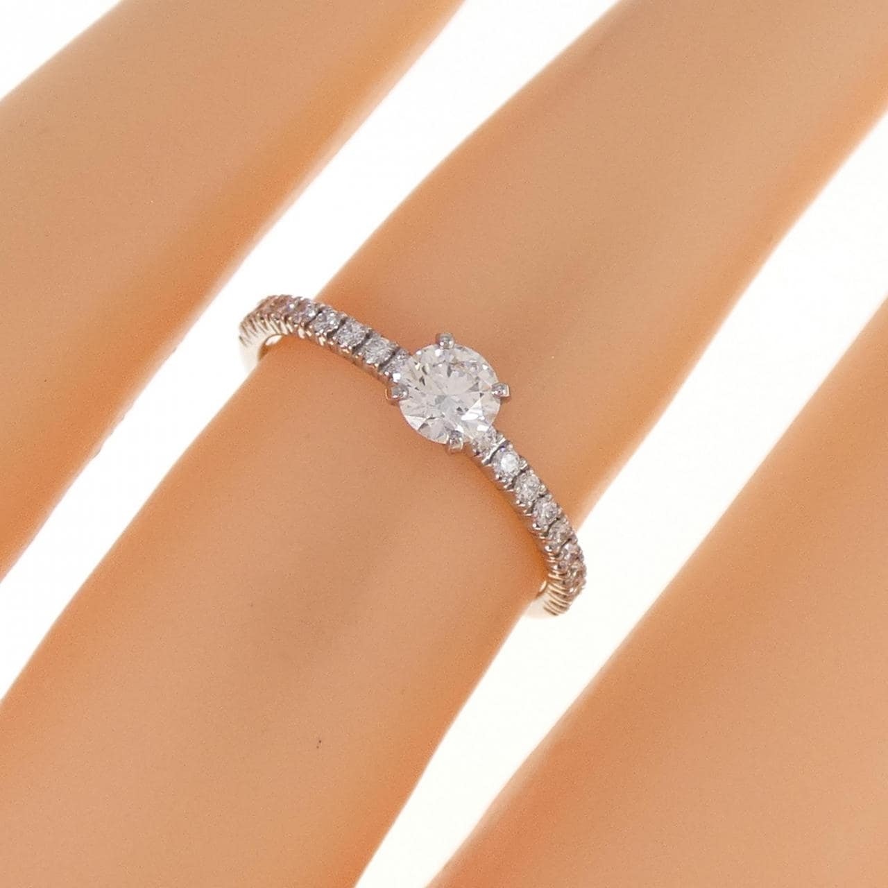 カルティエ エタンセル リング 0.21CT