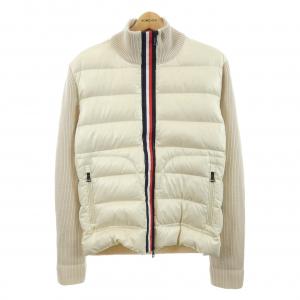 モンクレール MONCLER 20919B51900 ダウンジャケット