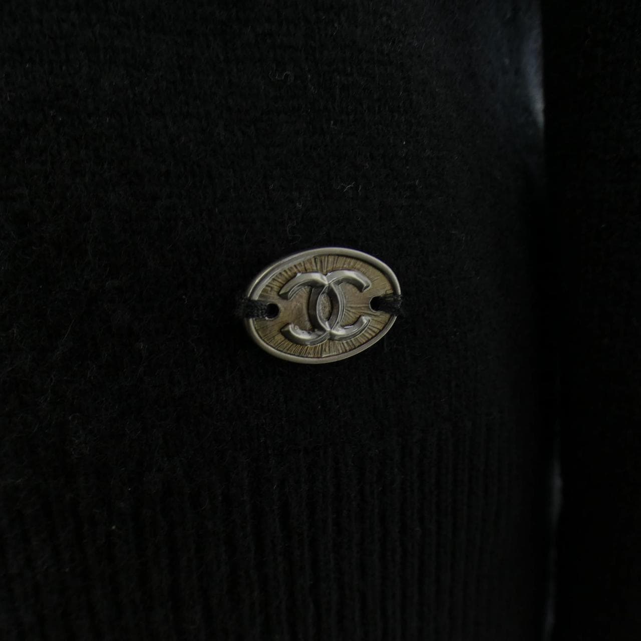 シャネル CHANEL P29662K00217 06A ニット