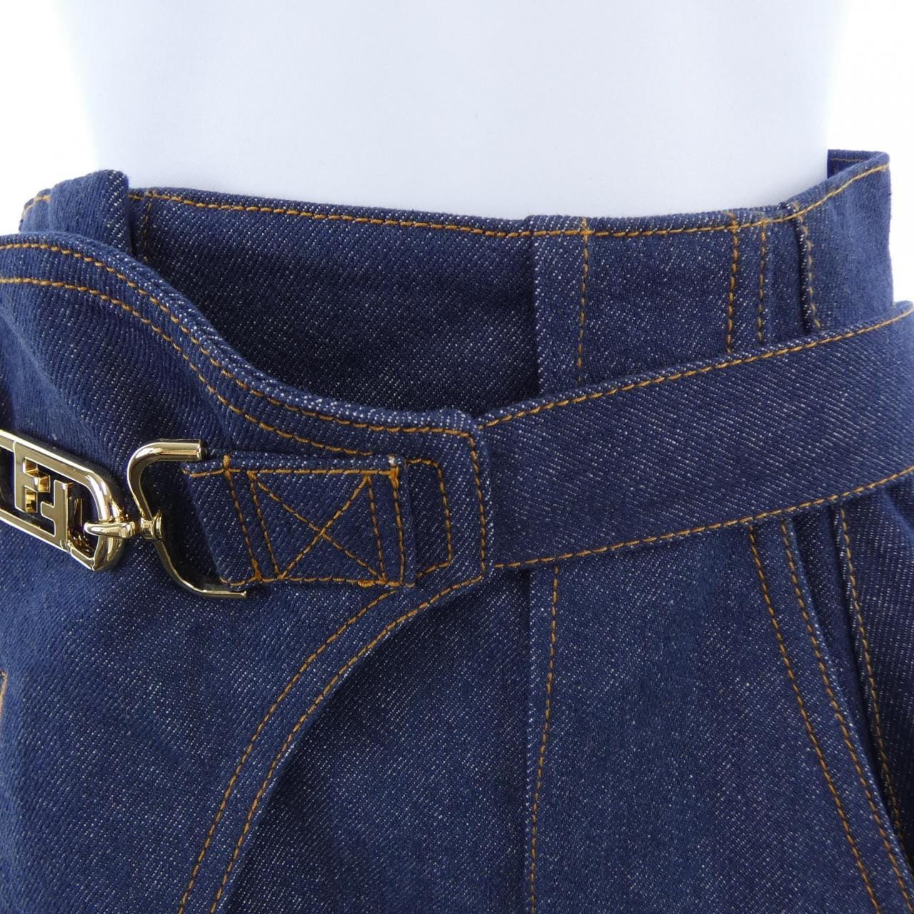 フェンディ FENDI FLQ553 ALC1 スカート