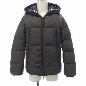 モンクレール MONCLER ダウンジャケット