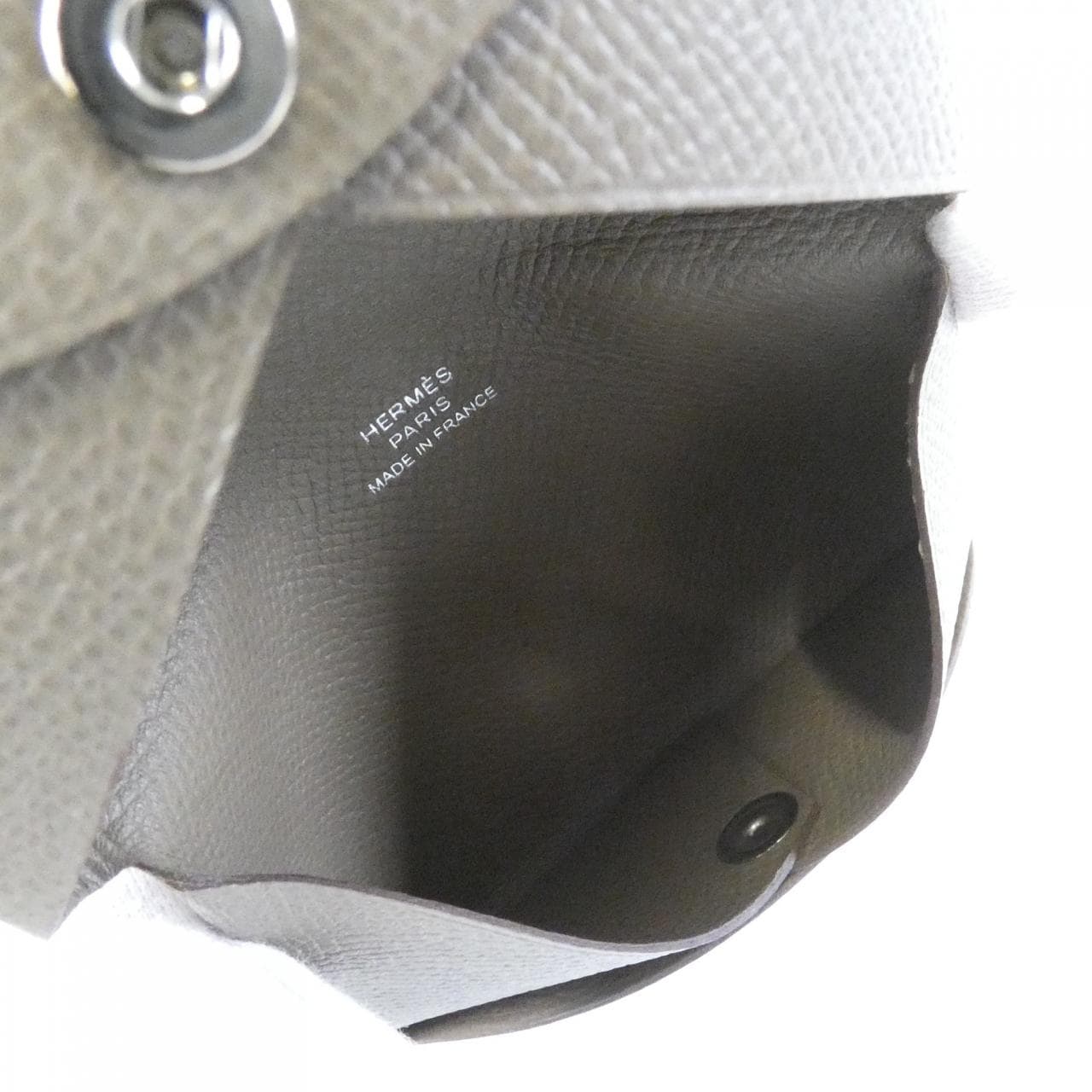 エルメス カルヴィ 044164CK カードケース