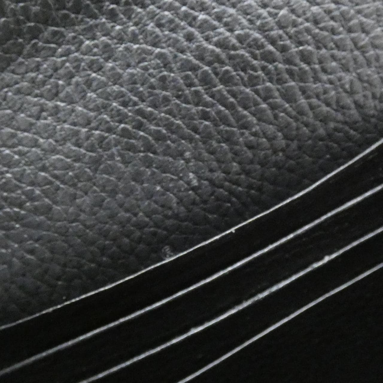 グッチ GG MARMONT 598587 17WAG 財布