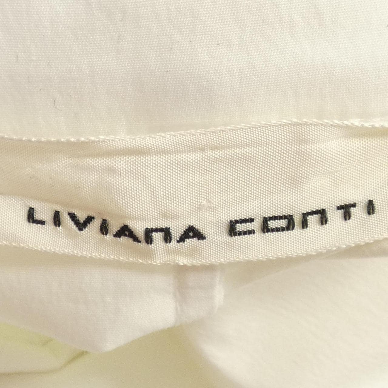 リビアナコンティ LIVIANA CONTI シャツ