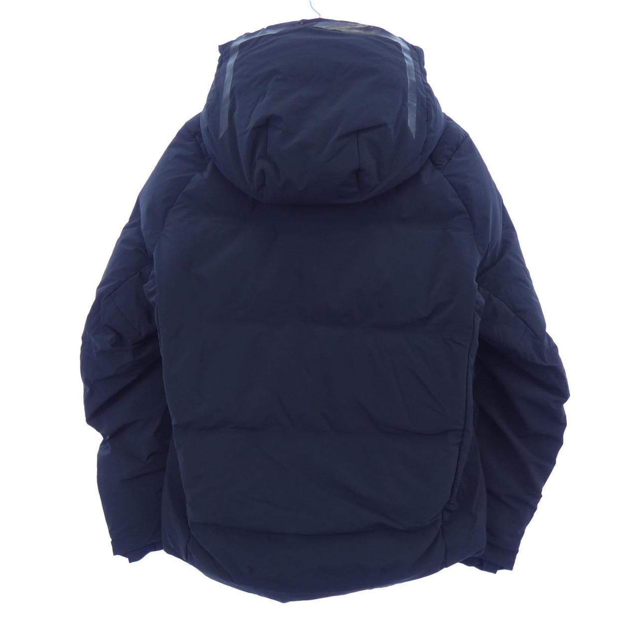 デサント DESCENTE ダウンジャケット