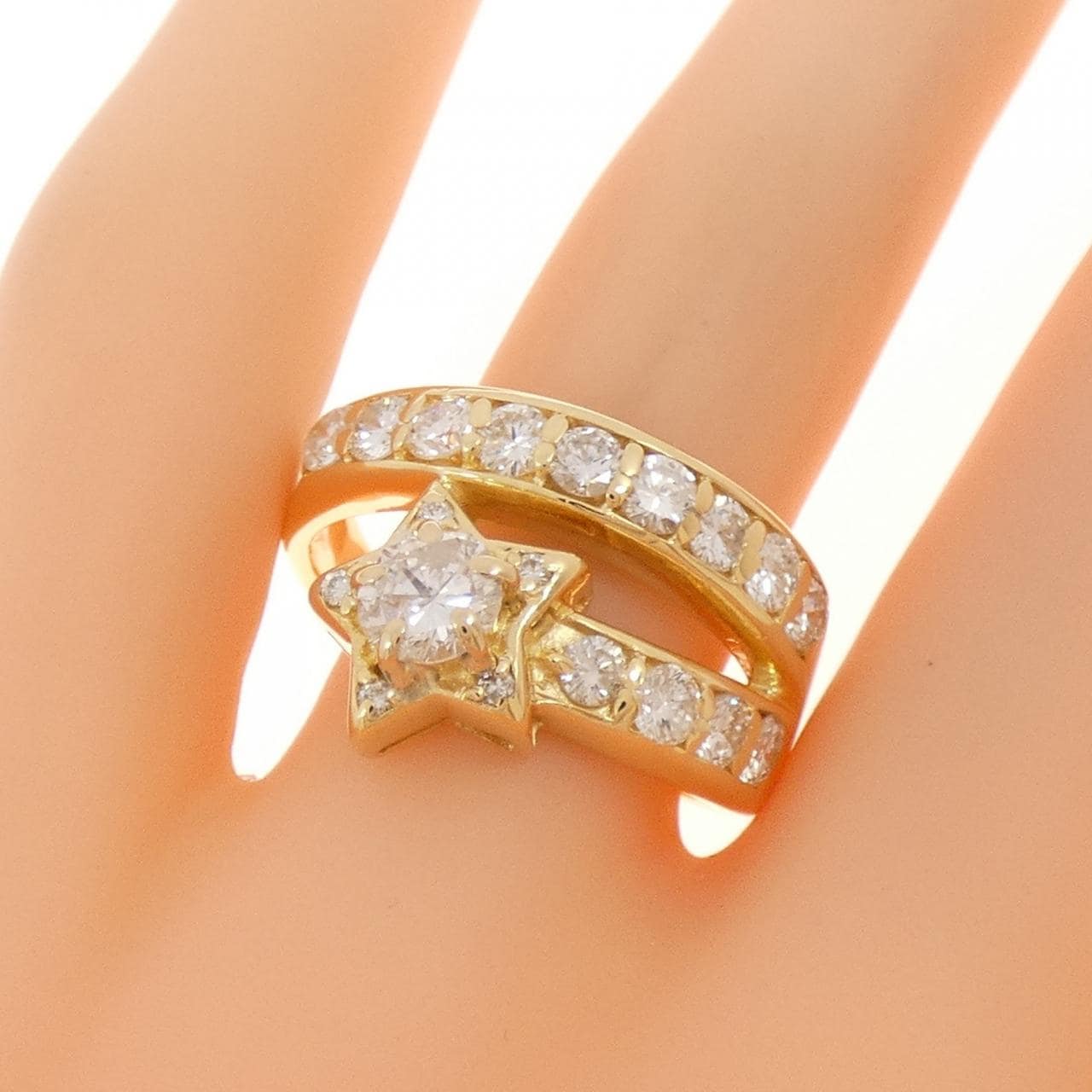 K18YG 星形钻石戒指，1.11克拉