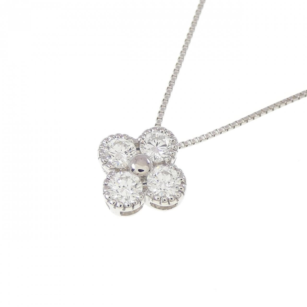 【新品】PT900/PT850 フラワー ダイヤモンド ネックレス 0.302CT