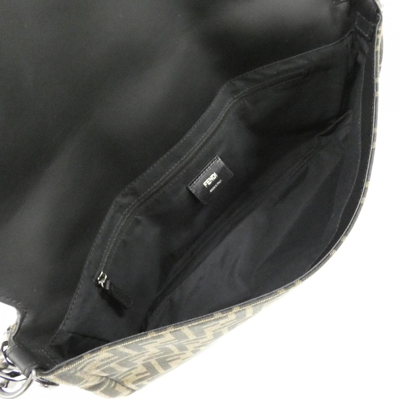 【新品】フェンディ バゲット 7VA478 AFBM ショルダーバッグ