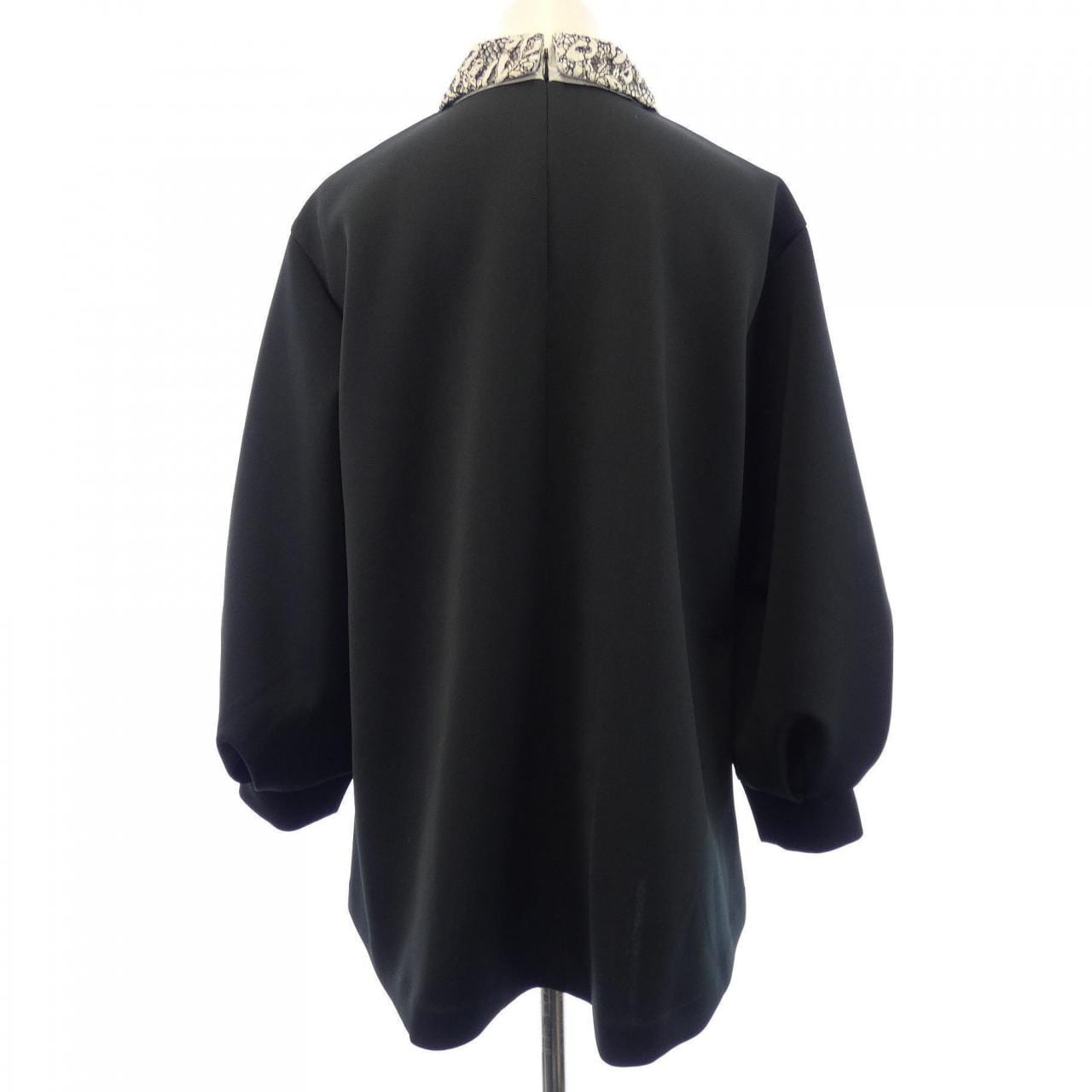 バーニーズニューヨーク BARNEYS NEW YORK トップス