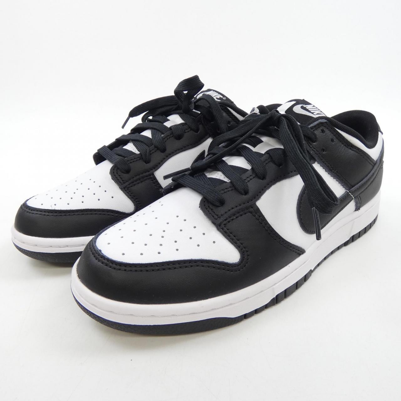 ナイキ NIKE スニーカー