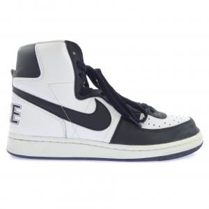ナイキ NIKE FD4159-101 スニーカー
