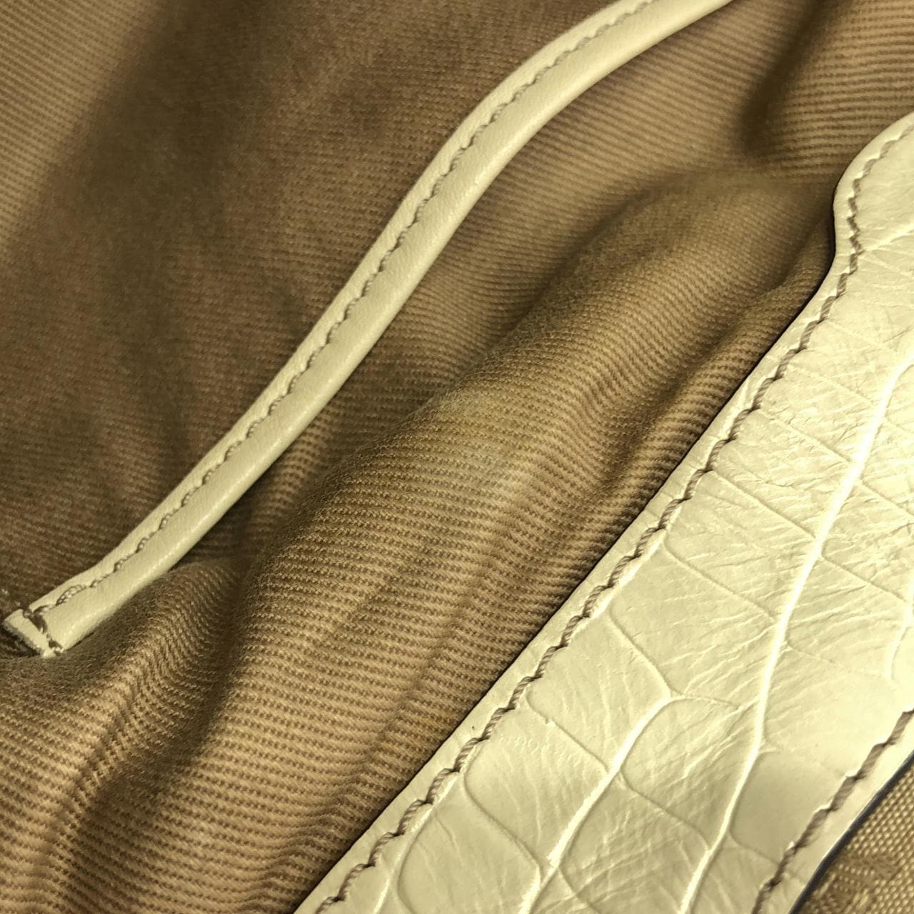 セリーヌ PILLOW SMALL 162712BLN バッグ