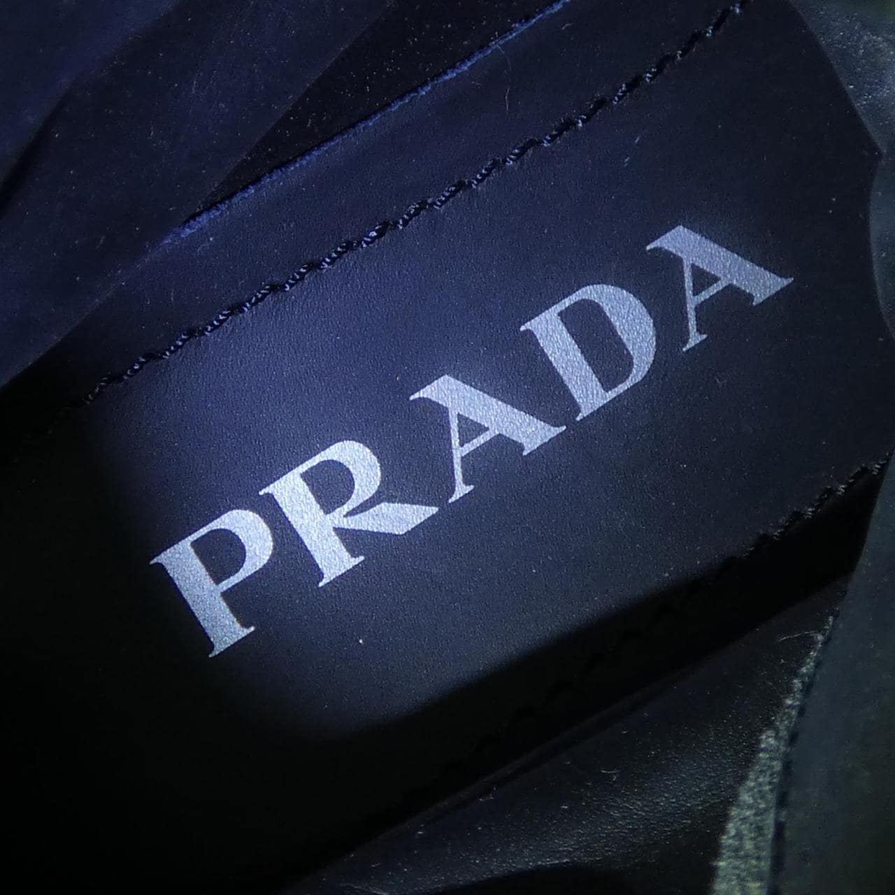 プラダ PRADA モノリス トライアングルロゴ 1T255M ブーツ