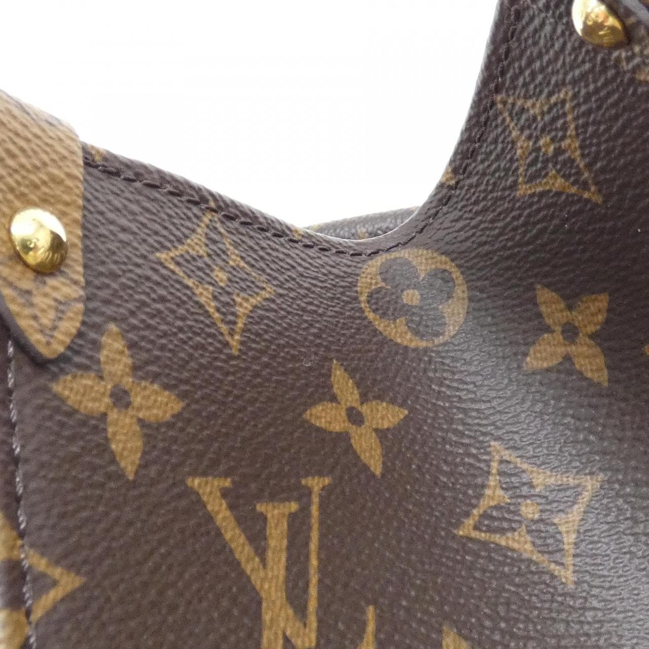 ルイヴィトン モノグラム ジャイアント オンザゴー MM M45321 バッグ