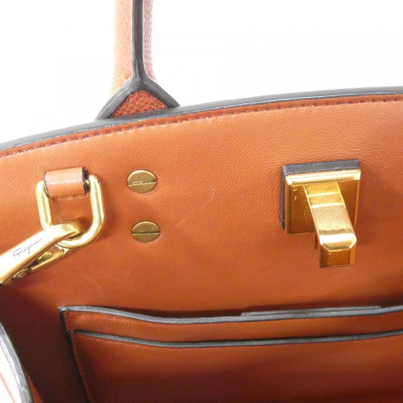 サルヴァトーレフェラガモ STUDIO 21 1424 バッグ