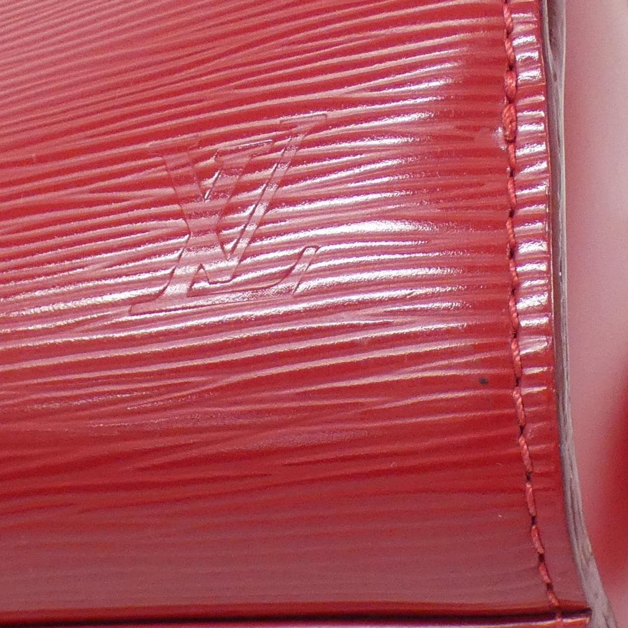 LOUIS VUITTON Epi Pont Neuf PM M5907E Bag